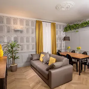 Borgo Pio Charme Apartment