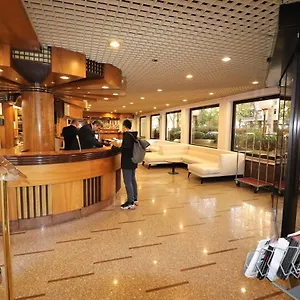 https://domenichino.italymilanhotels.net