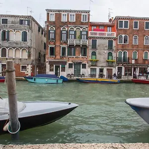  Apartment La Colombina Italy